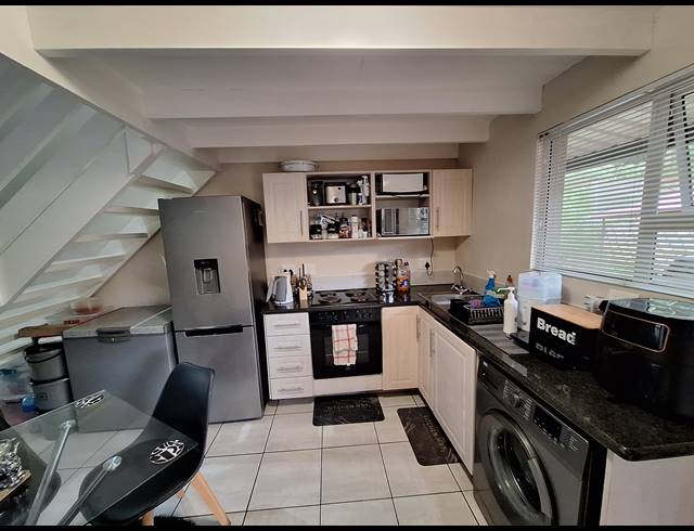 2 BEDROOM APARTMENT FOR SALE IN CHASEDENE